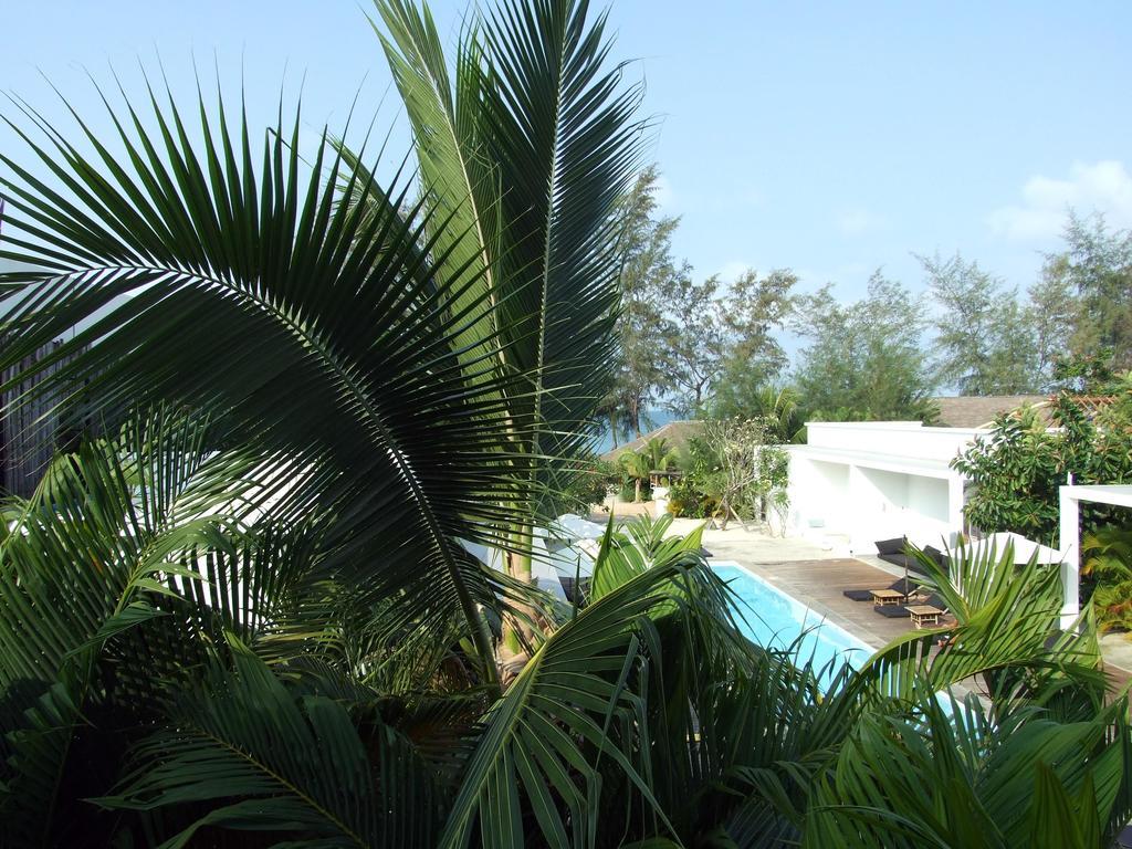 Hotel Tamu Otres Sihanoukville Exterior foto