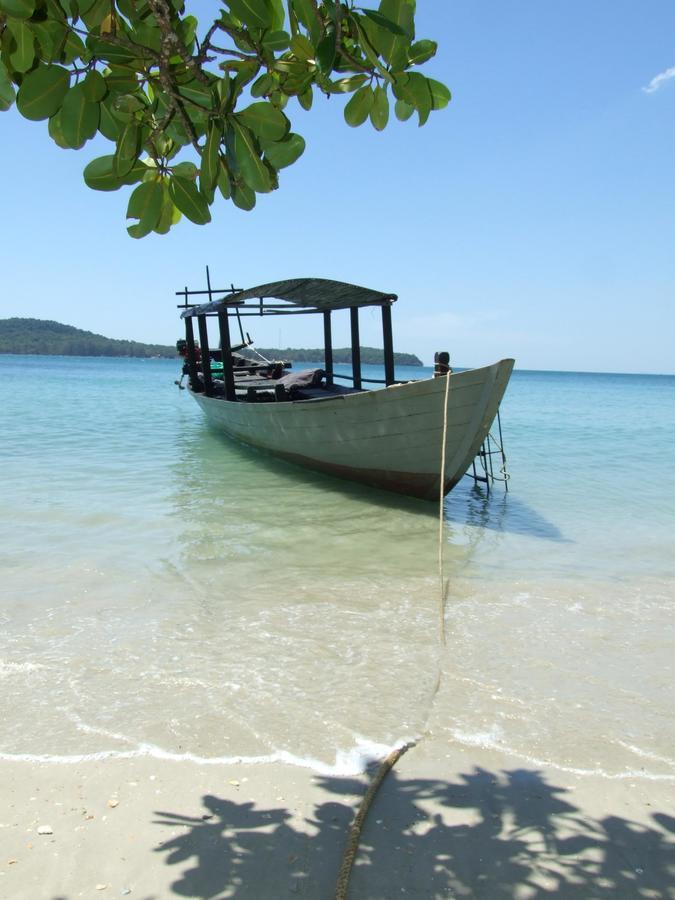 Hotel Tamu Otres Sihanoukville Exterior foto