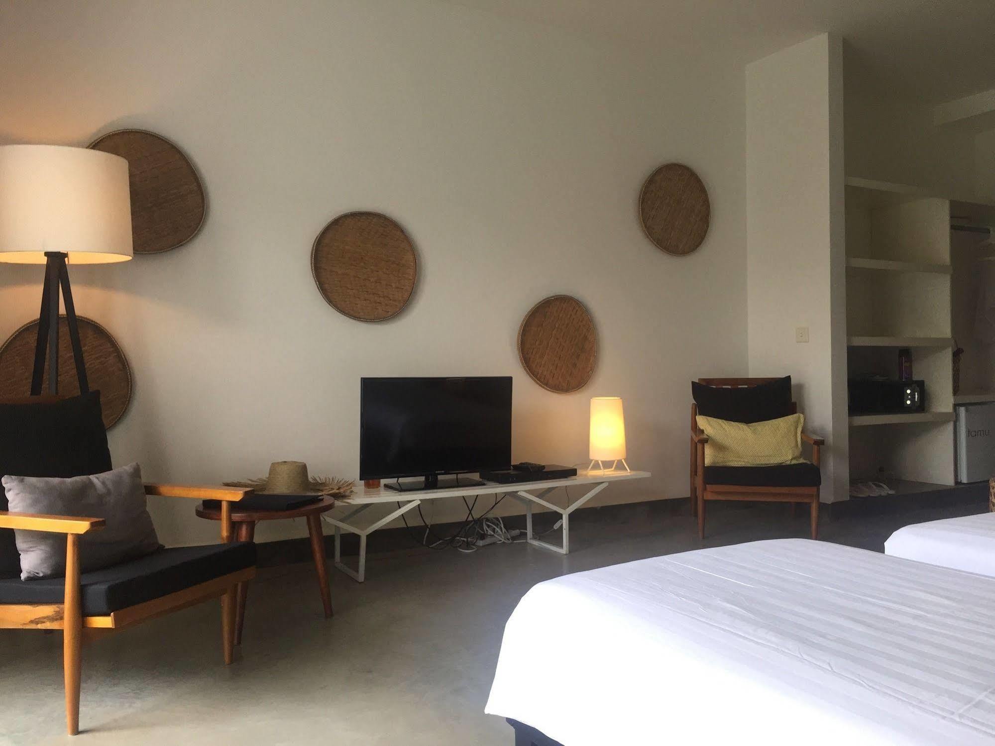 Hotel Tamu Otres Sihanoukville Exterior foto