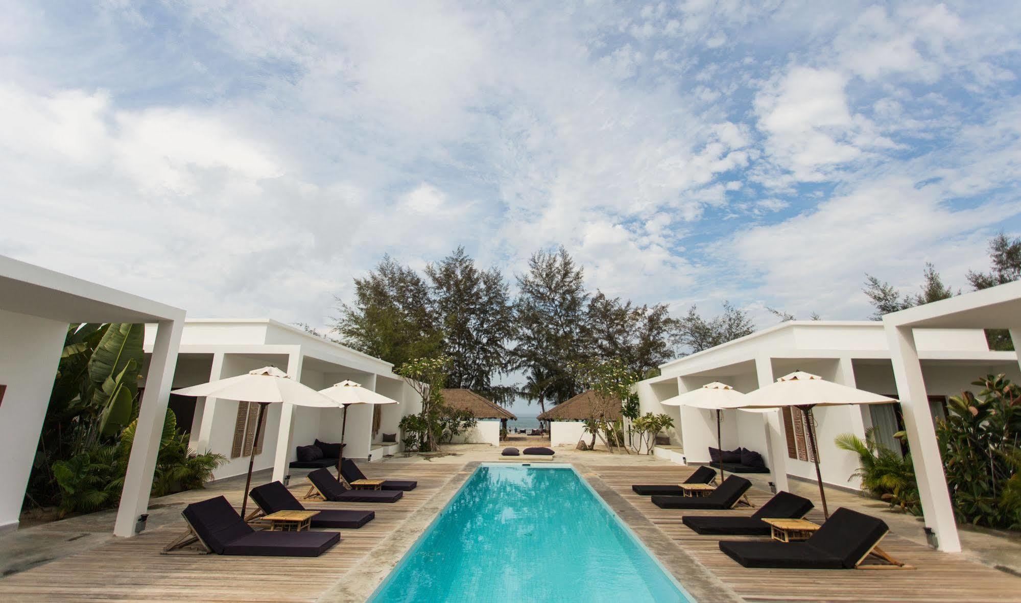 Hotel Tamu Otres Sihanoukville Exterior foto